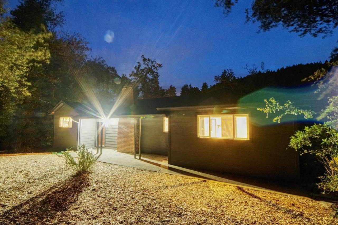 Rivers Breeze Relaxing Riverside Cabin With Private Suite Kayaks Healdsburg Luaran gambar